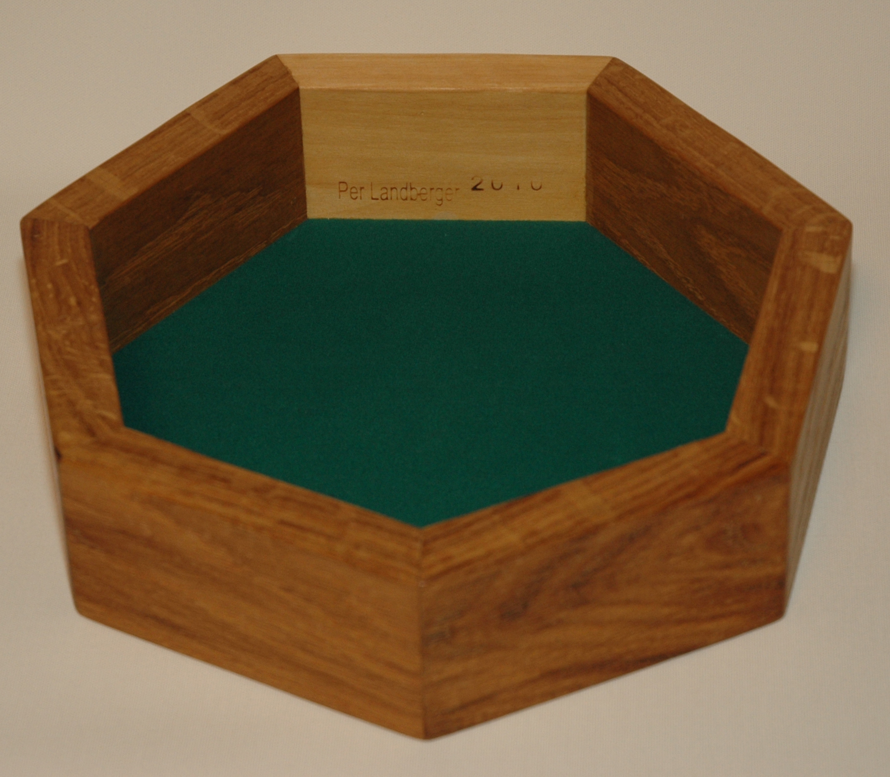 Dicetray-large-2010